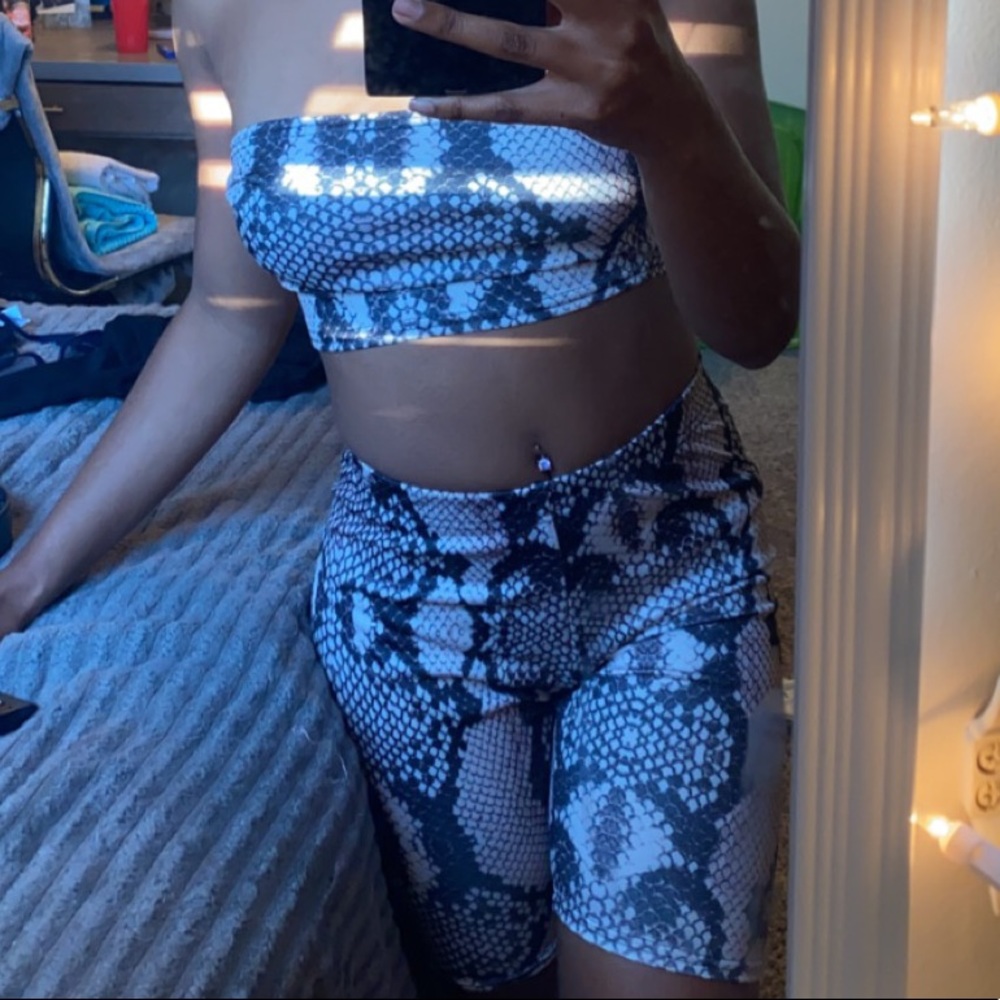 Snake skin two piece set